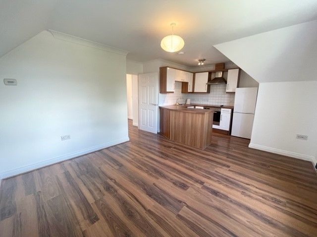 Property photo 2 of 8 Living Space