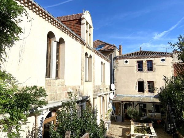 Property photo 1 of 30