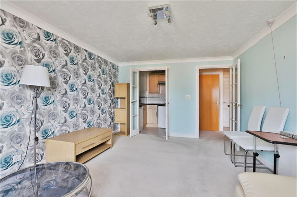 Property photo 2 of 11