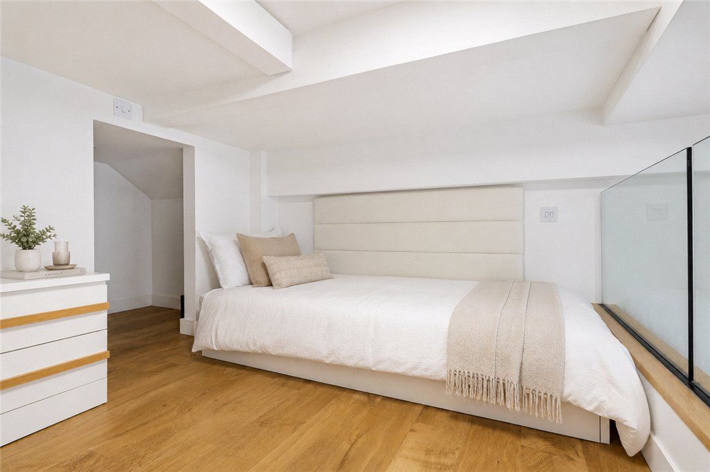 Property photo 2 of 11 Picture No. 05