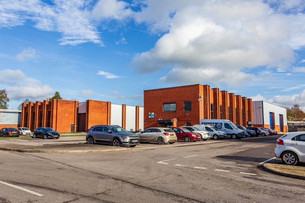 Property photo 3 of 16 Photo 9