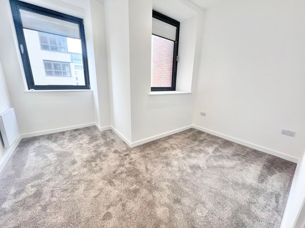 Property photo 3 of 4 Bedroom