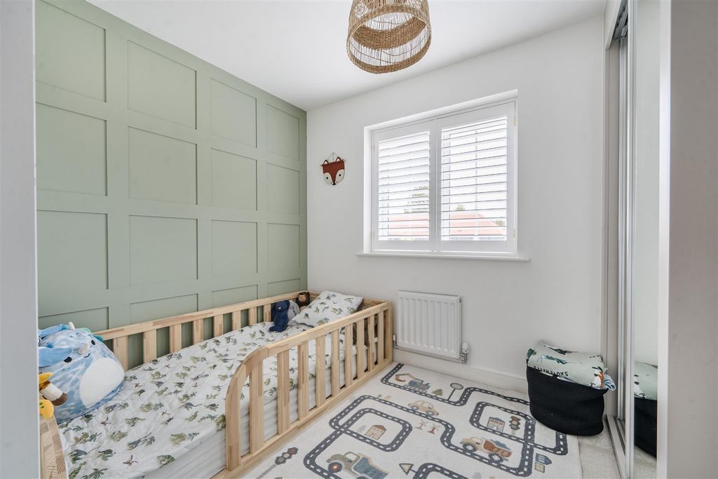 Property photo 3 of 20 1440258-3-69d7B4Be73233.Jpg