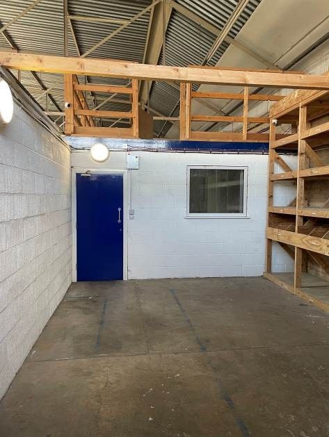Property photo 2 of 4