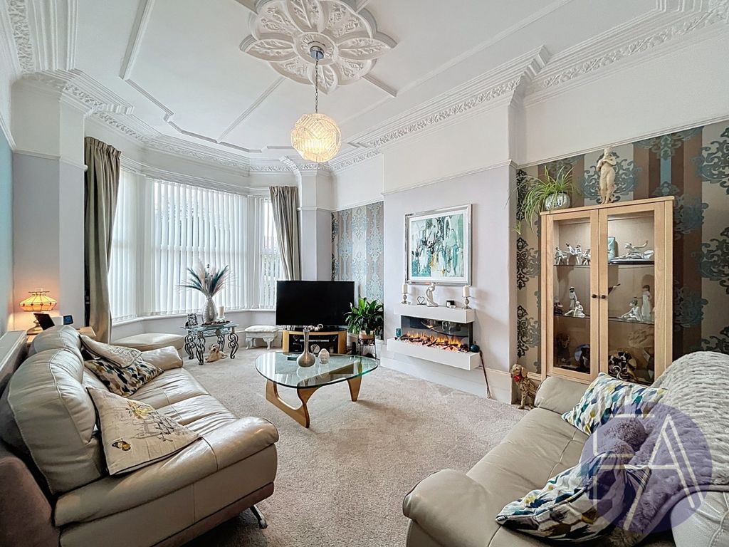 Property photo 2 of 32 4574992