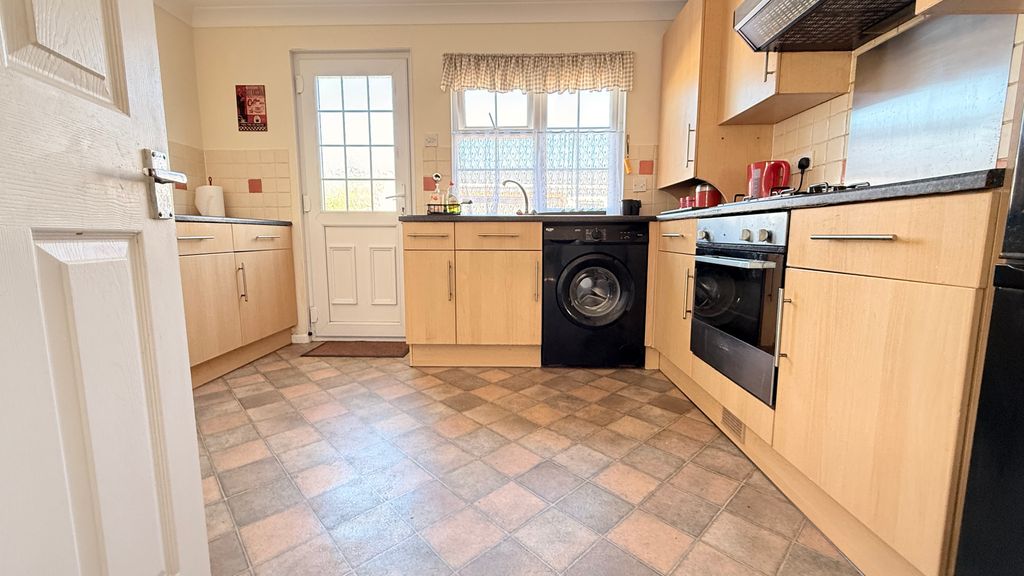 Property photo 3 of 35 Img_E2970