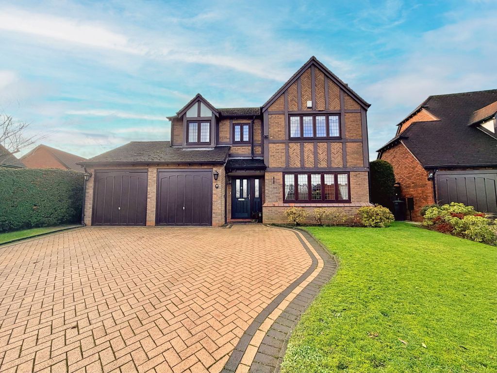 Property photo 1 of 28