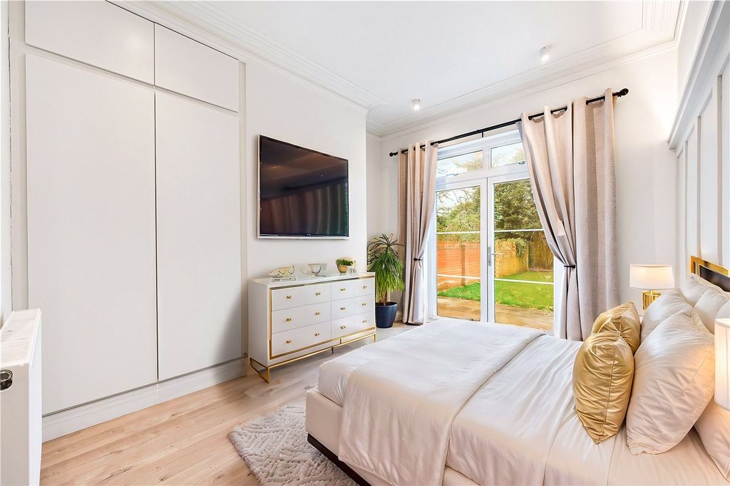 Property photo 3 of 18 Picture No. 36