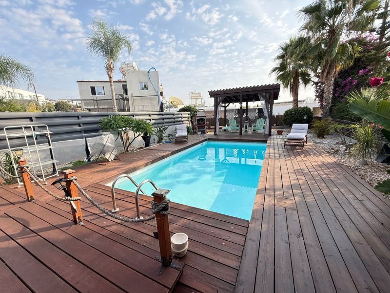 Property photo 3 of 29 Private Swimming...