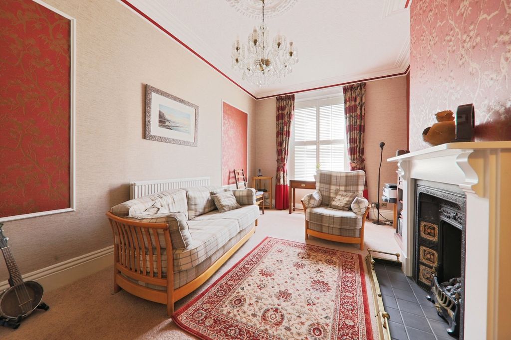 Property photo 3 of 23 41416910