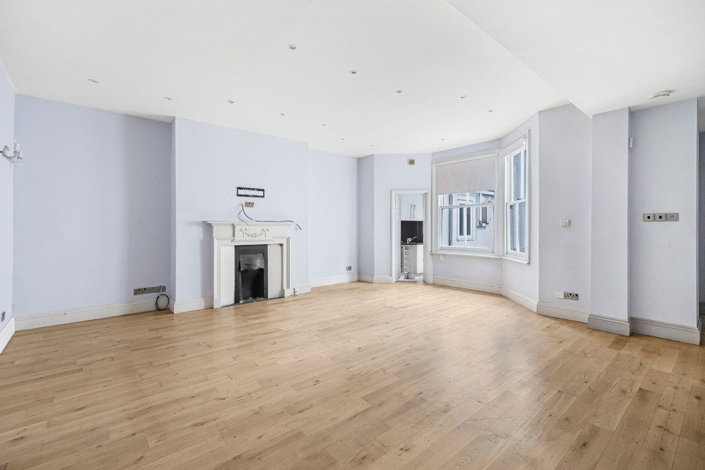 Property photo 1 of 17 Reception Room