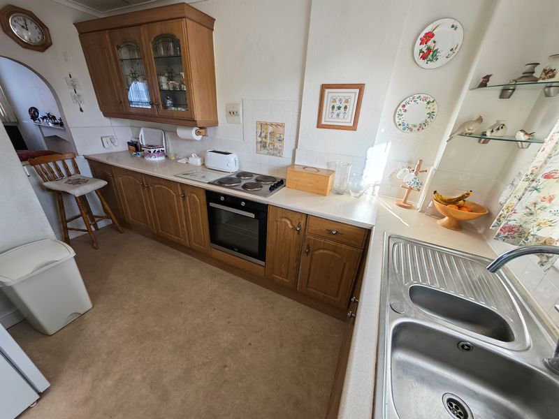 Property photo 2 of 11 Photo 7