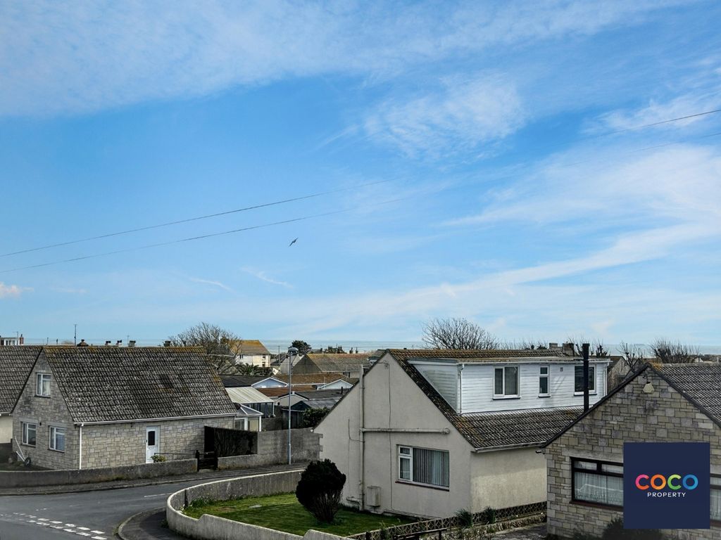 Property photo 2 of 16 5013502