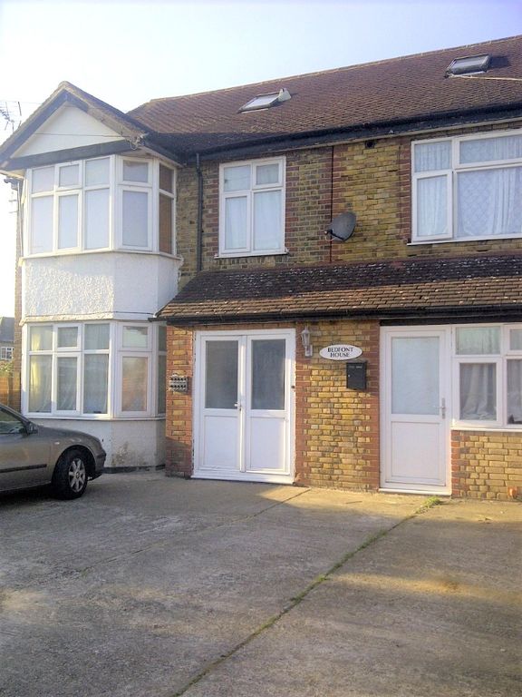 Property photo 3 of 4