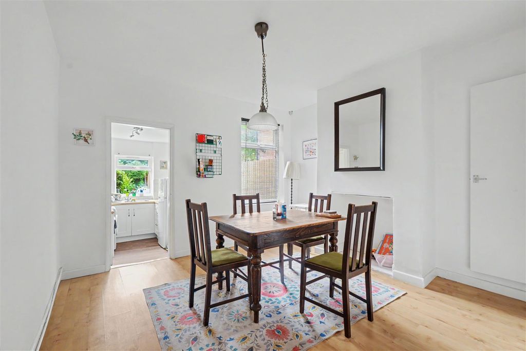 Property photo 3 of 16 Dining Room_2.Jpeg