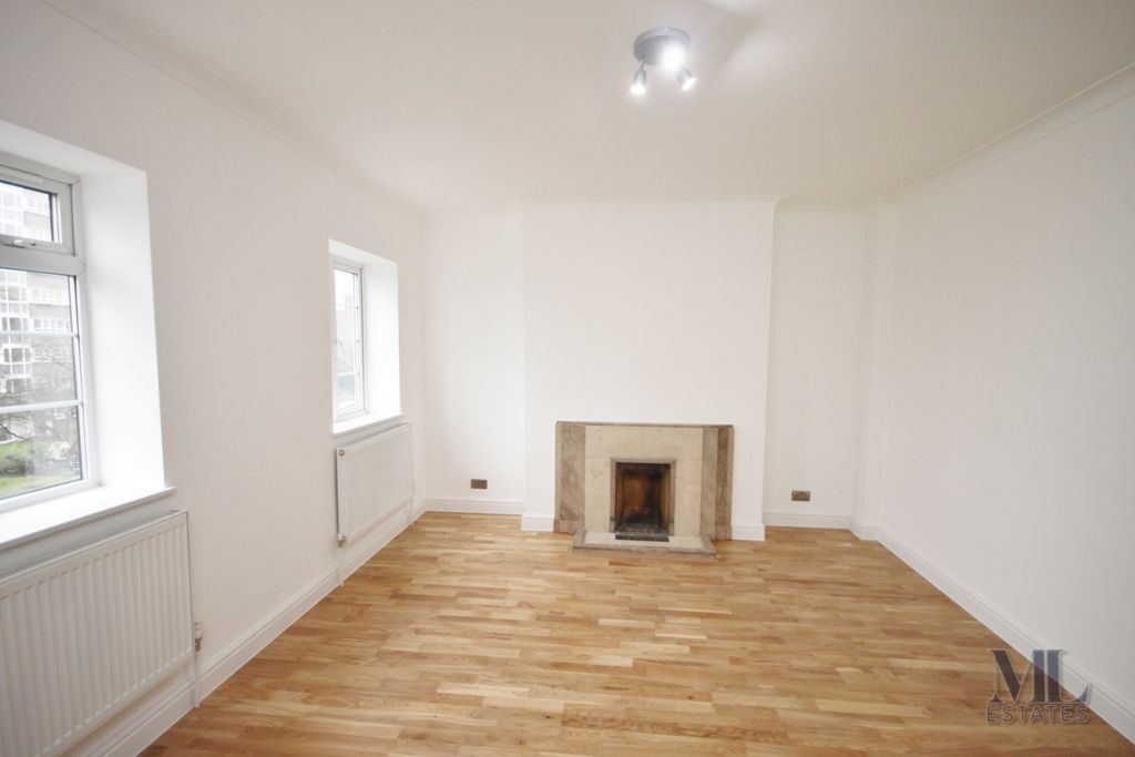 Property photo 3 of 12 Photo 8
