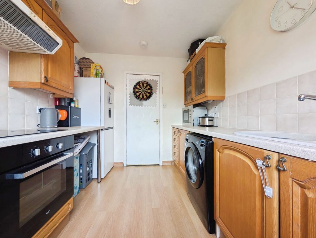 Property photo 3 of 24 Kitchen