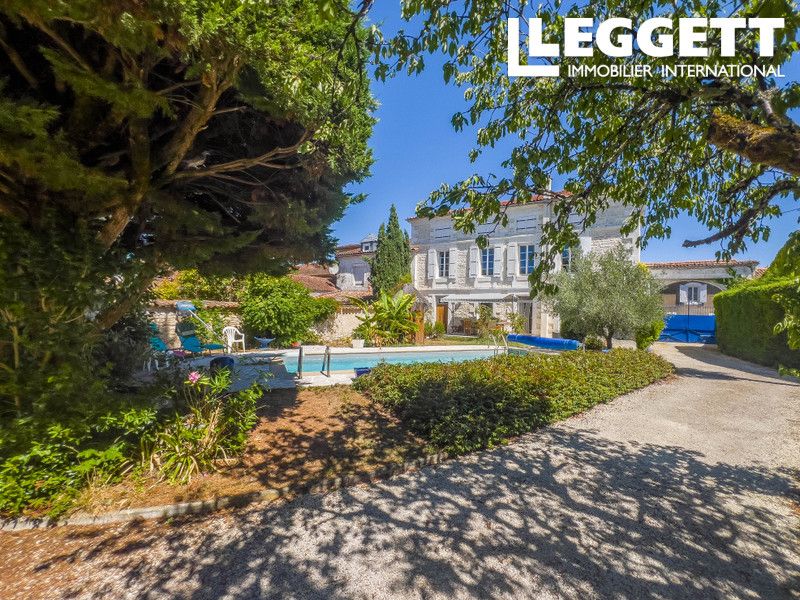 Property photo 1 of 10