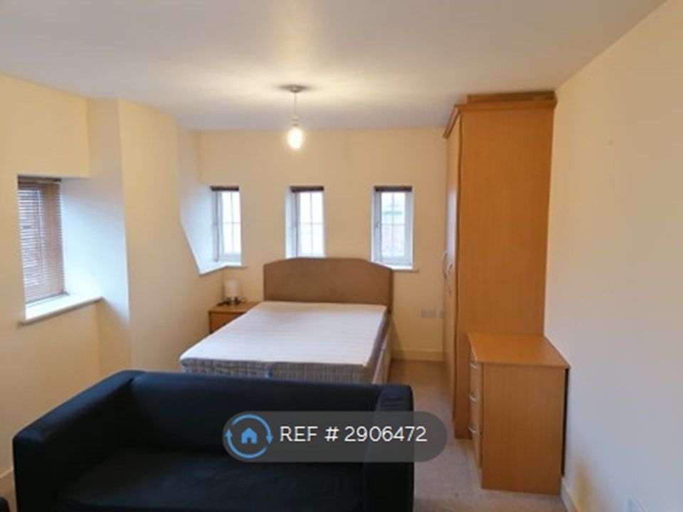 Property photo 3 of 9