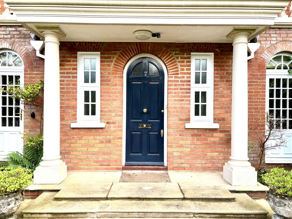 Property photo 2 of 32 Entrance Door