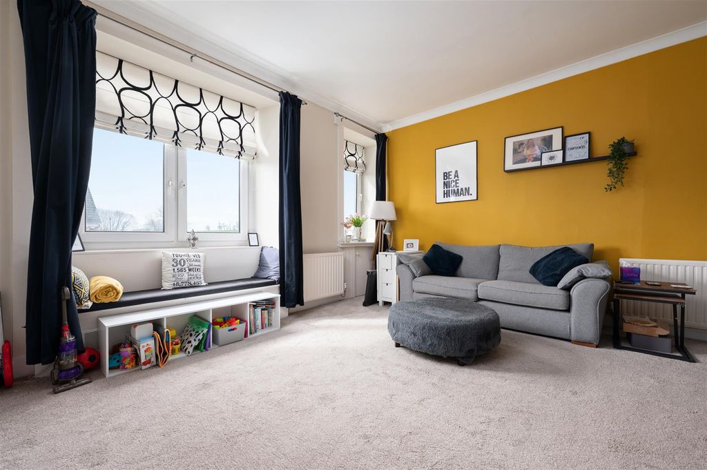 Property photo 3 of 19 148C Rumblingwell 009.Jpg
