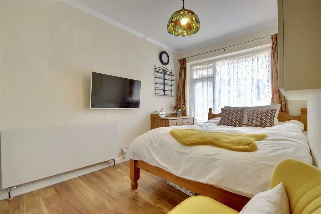 Property photo 3 of 15 6.Jpg