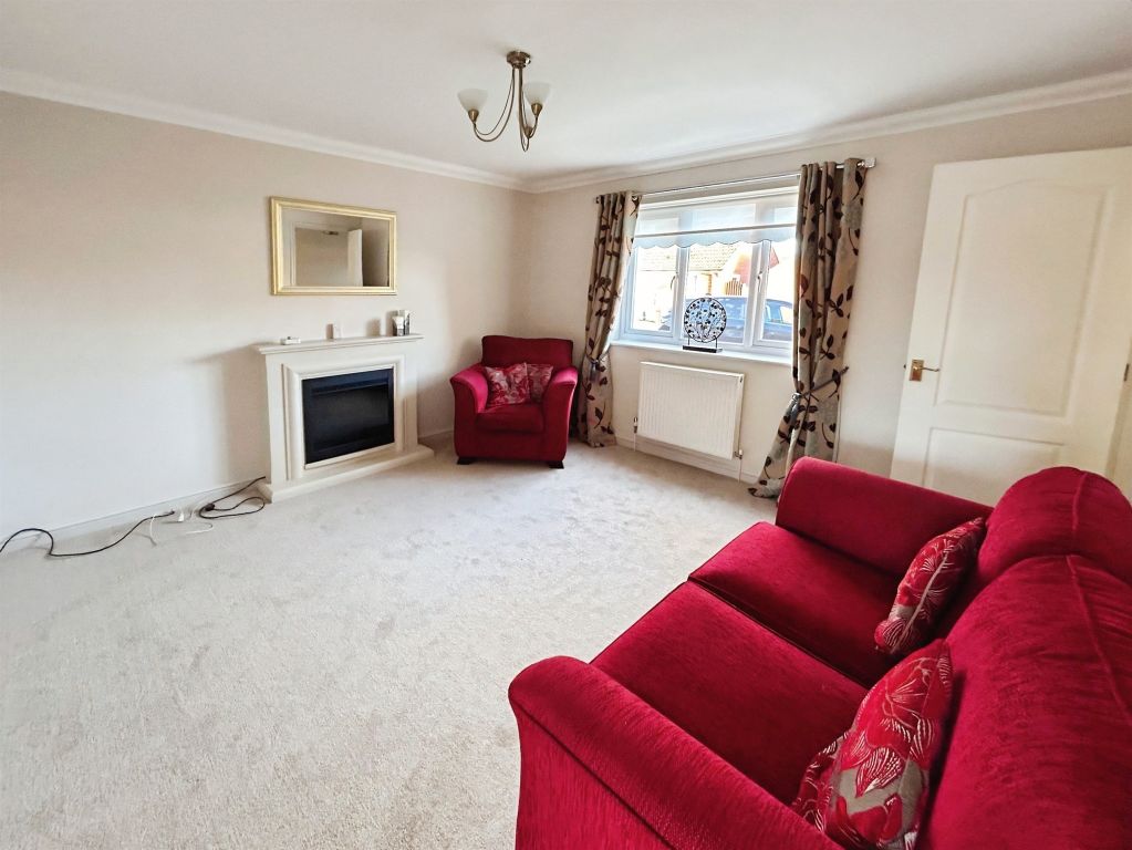 Property photo 3 of 31