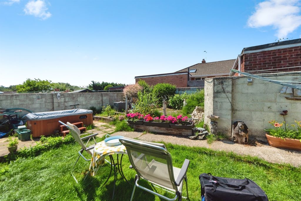 Property photo 2 of 15