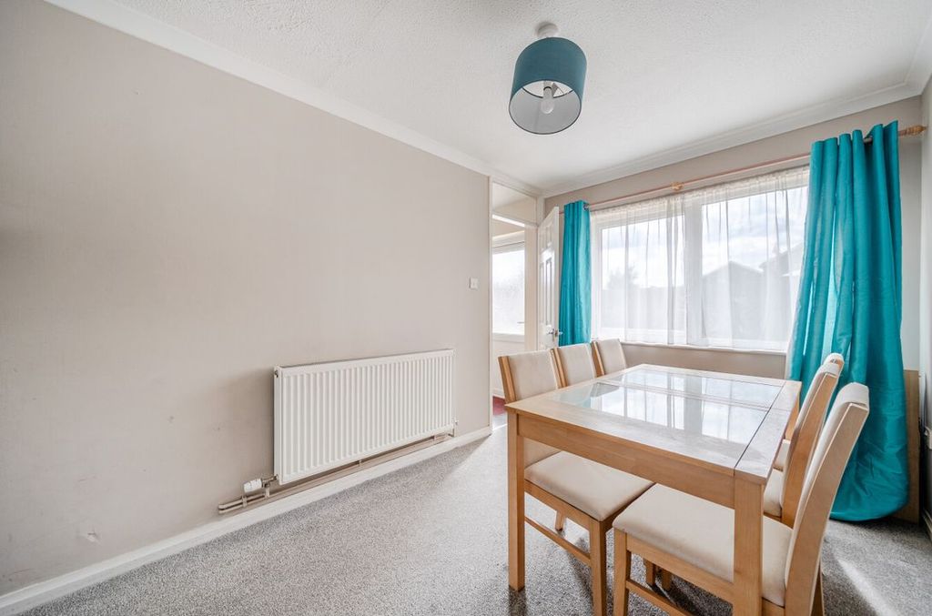 Property photo 3 of 10 150986896A83225F4ee44