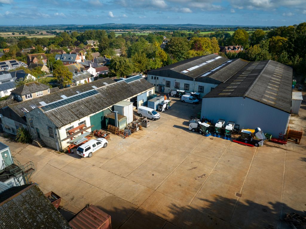 Property photo 3 of 9 Dji_Fly_20230913_095754_831_1694615002835_Photo.Jpg