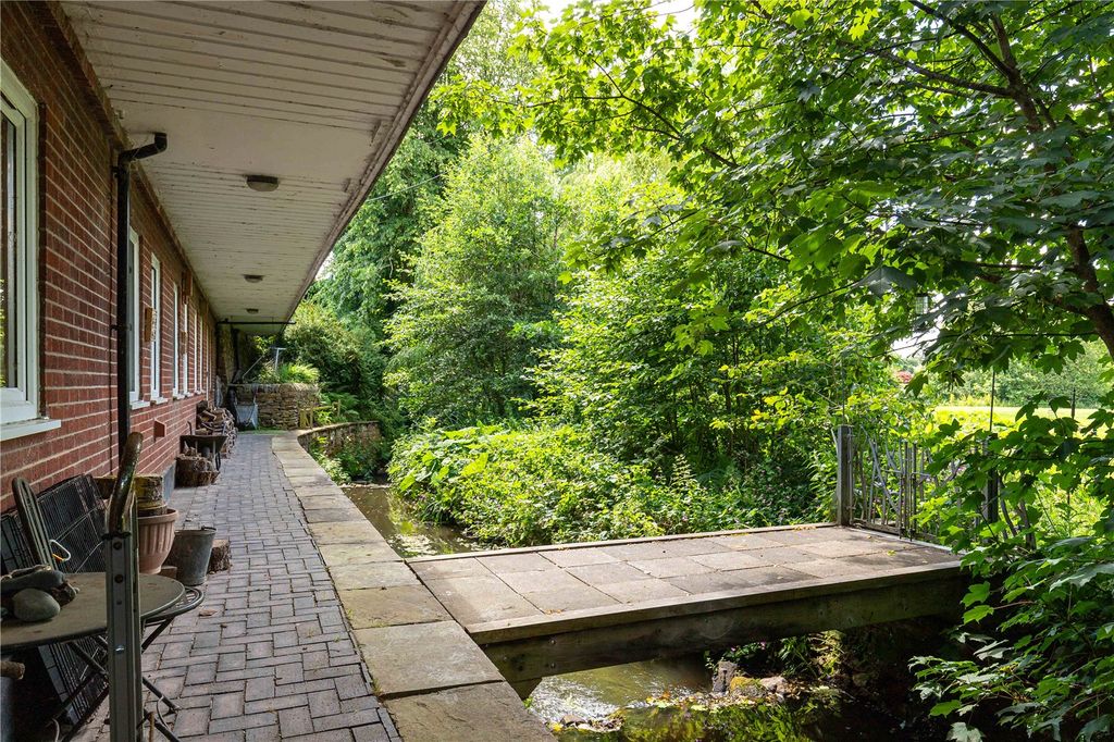 Property photo 1 of 29 Rear Terrace