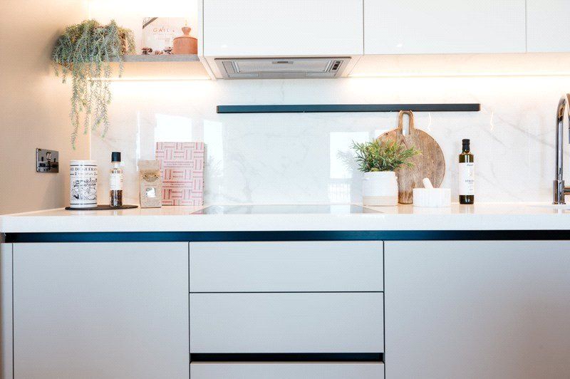 Property photo 2 of 23 Picture No. 27