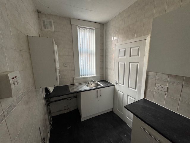 Property photo 2 of 13 Front Description 2