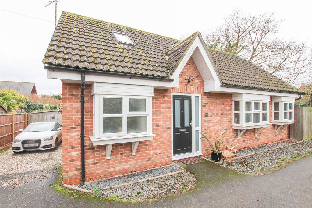 Property photo 1 of 14 External Shot.Jpg