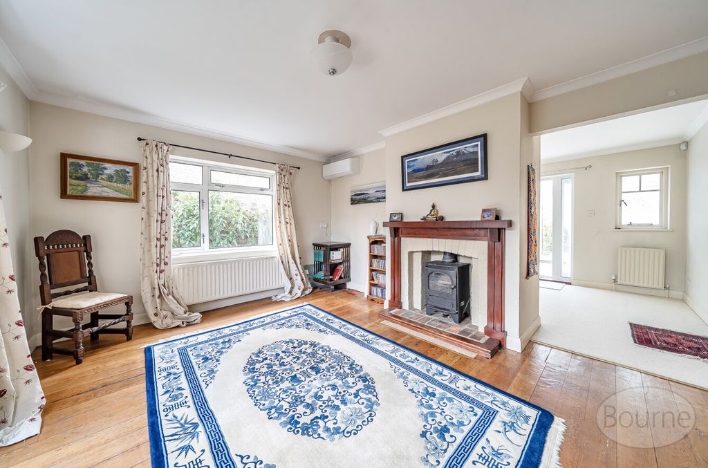 Property photo 3 of 24 7d47F9Fa-cd21-4Ef...