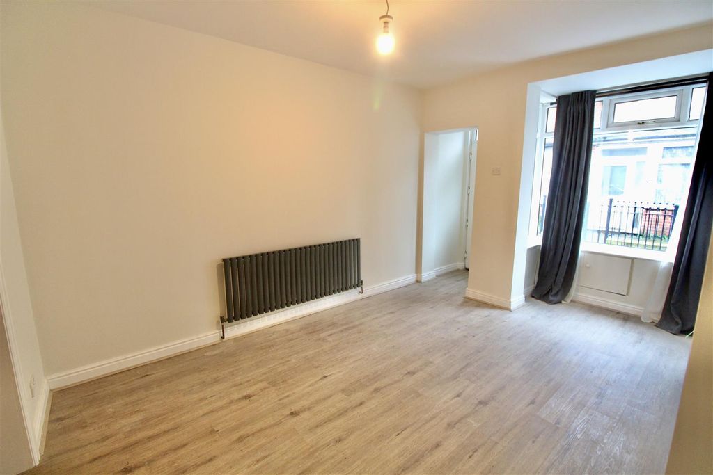 Property photo 3 of 8 Img_8308.Jpg