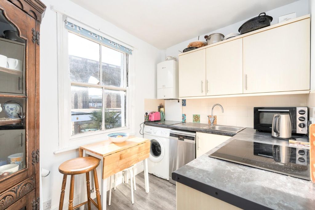 Property photo 2 of 13 Springfield Road Bright-1.Jpg