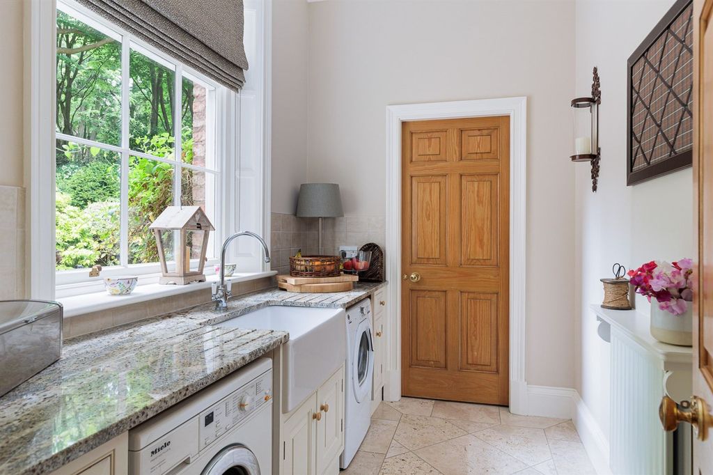 Additional image 14 of 6 bed detached house for saleNew Pale Road, Crossley Park WA6