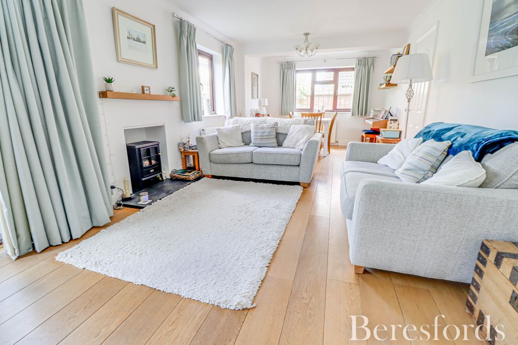 Property photo 2 of 25 Picture No. 06