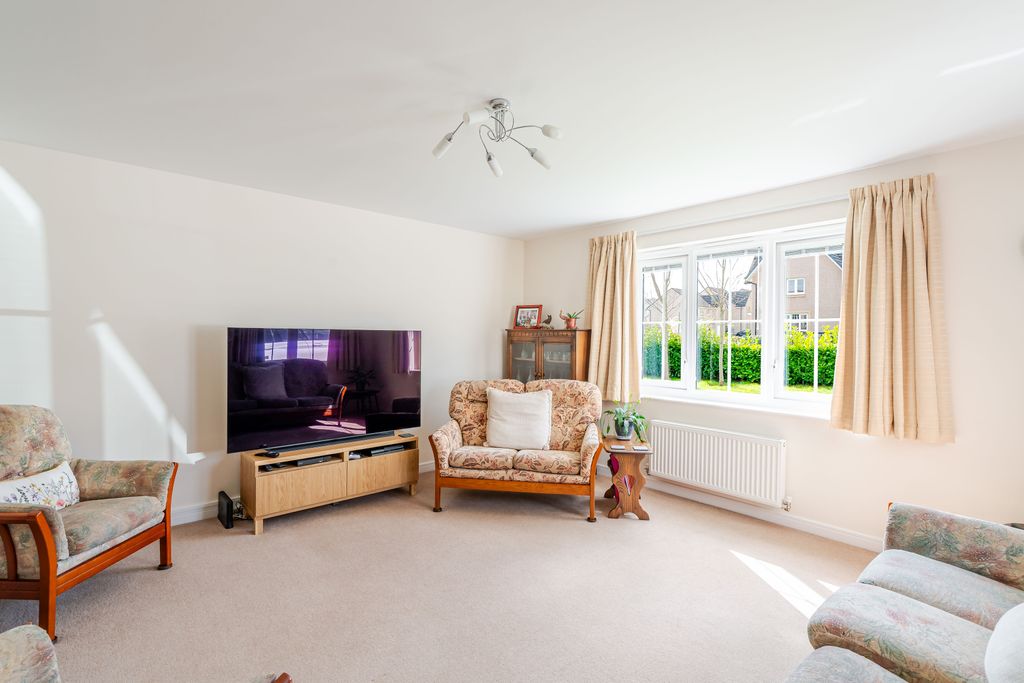 Property photo 2 of 14 Property Image 2