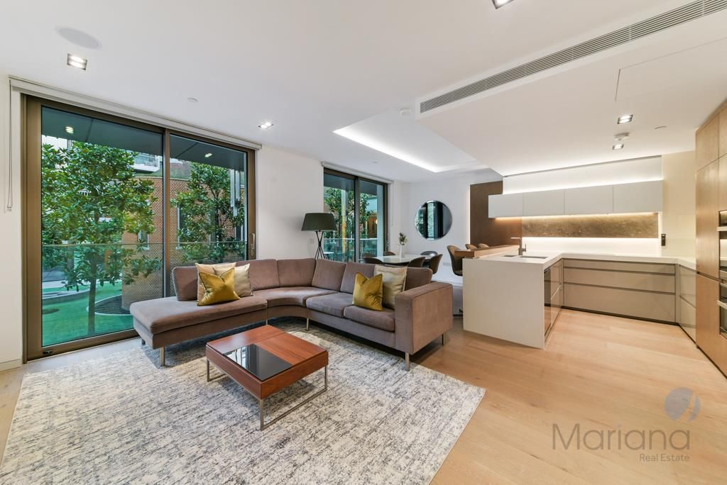 Property photo 2 of 33 Reception Room