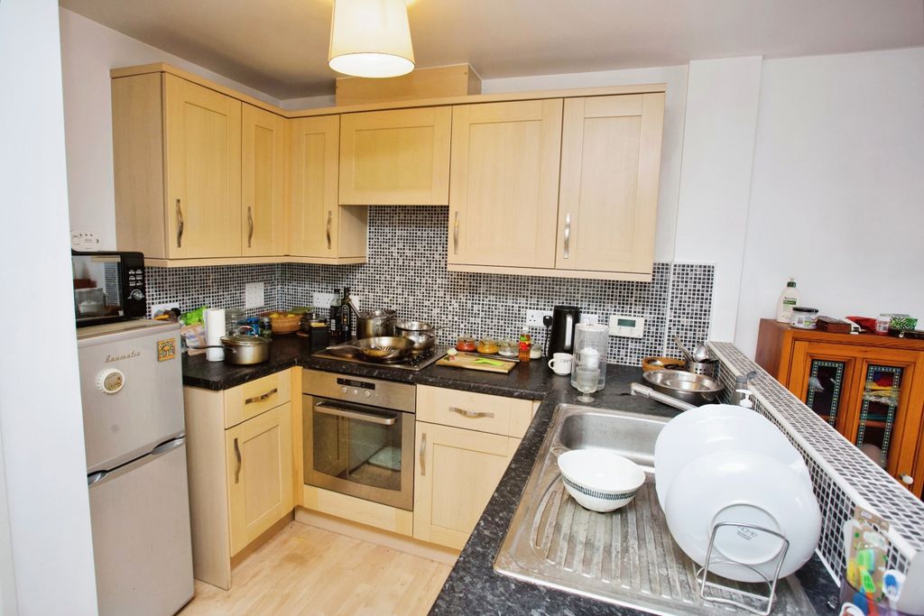 Property photo 3 of 11 Photography