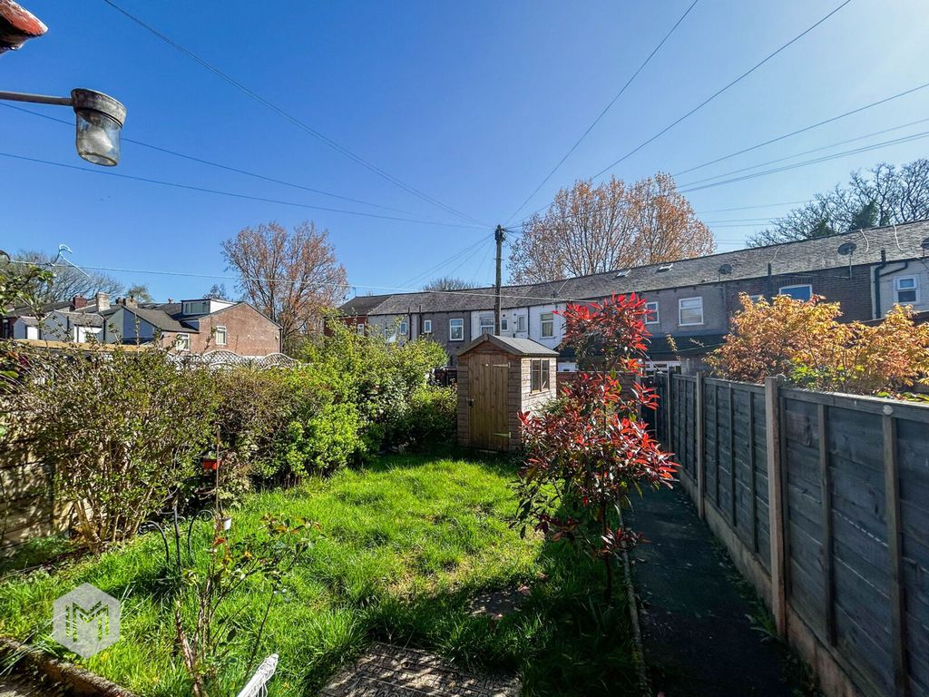 Property photo 3 of 11 Picture No. 05