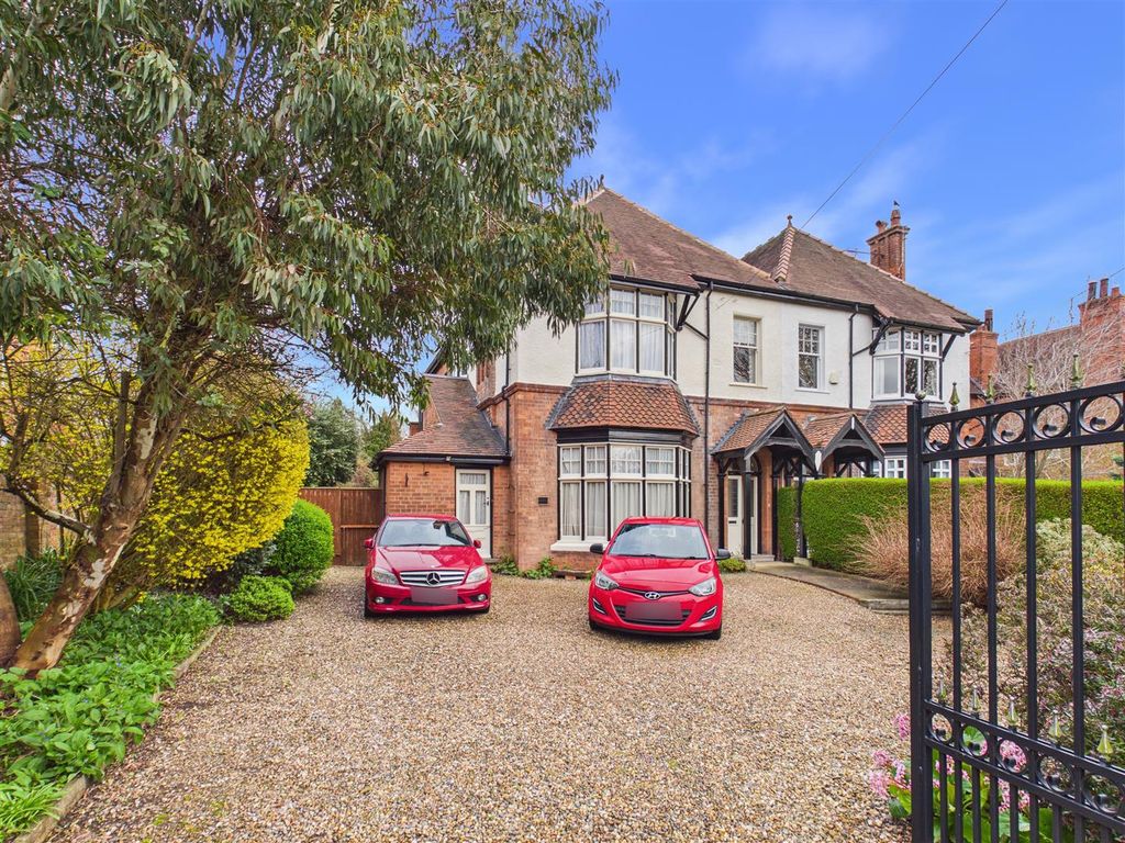 Property photo 1 of 24 Front.Jpg