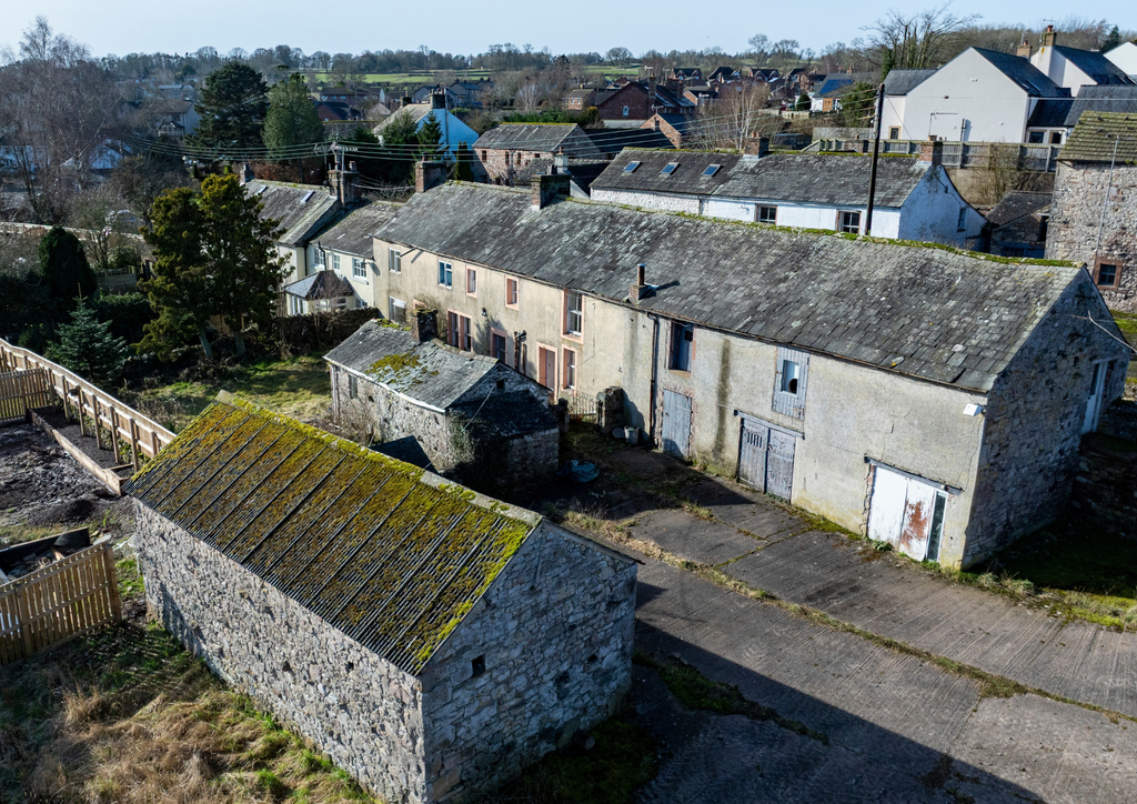 Property photo 3 of 7