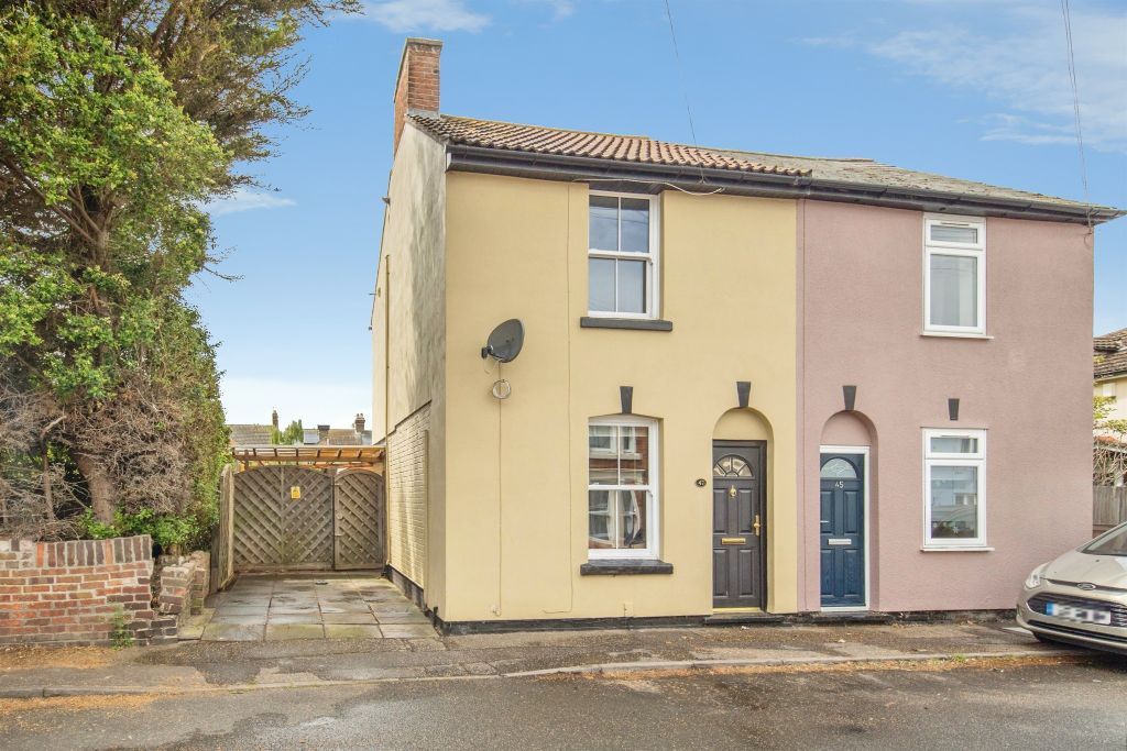Property photo 1 of 15