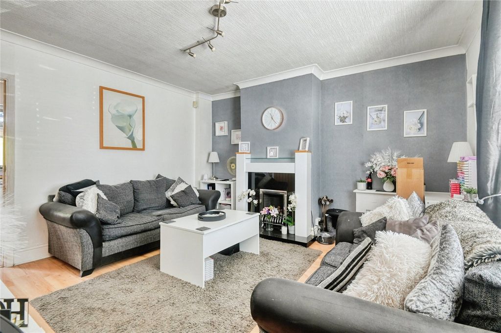 Property photo 2 of 14 Picture No. 06