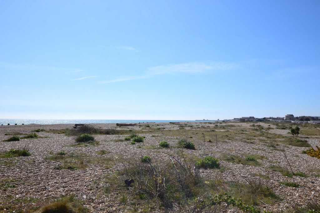 Property photo 2 of 16 Beach