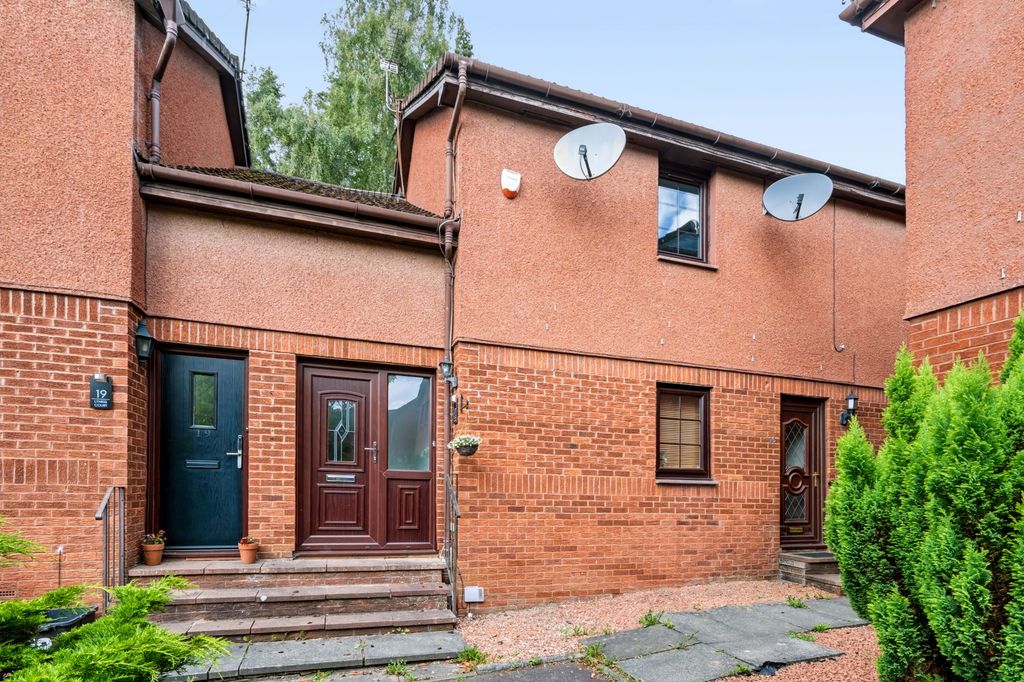 Property photo 1 of 25