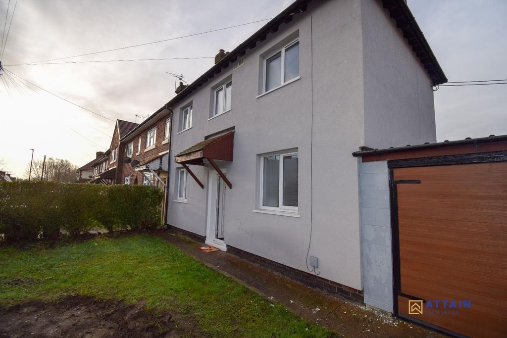 Property photo 1 of 14 Front Of Property.Jpg